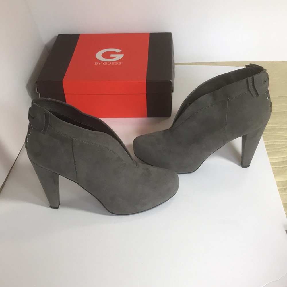 G by Guess Gray Tarrah Booties Size 10 EUC